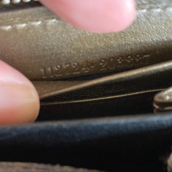 **SOLD**Gucci GG Brown Long Zippy Wallet - Picture 6 of 7